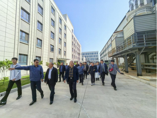 陕西省节能协会及会员单位到一德新能源参观考察（images 1）